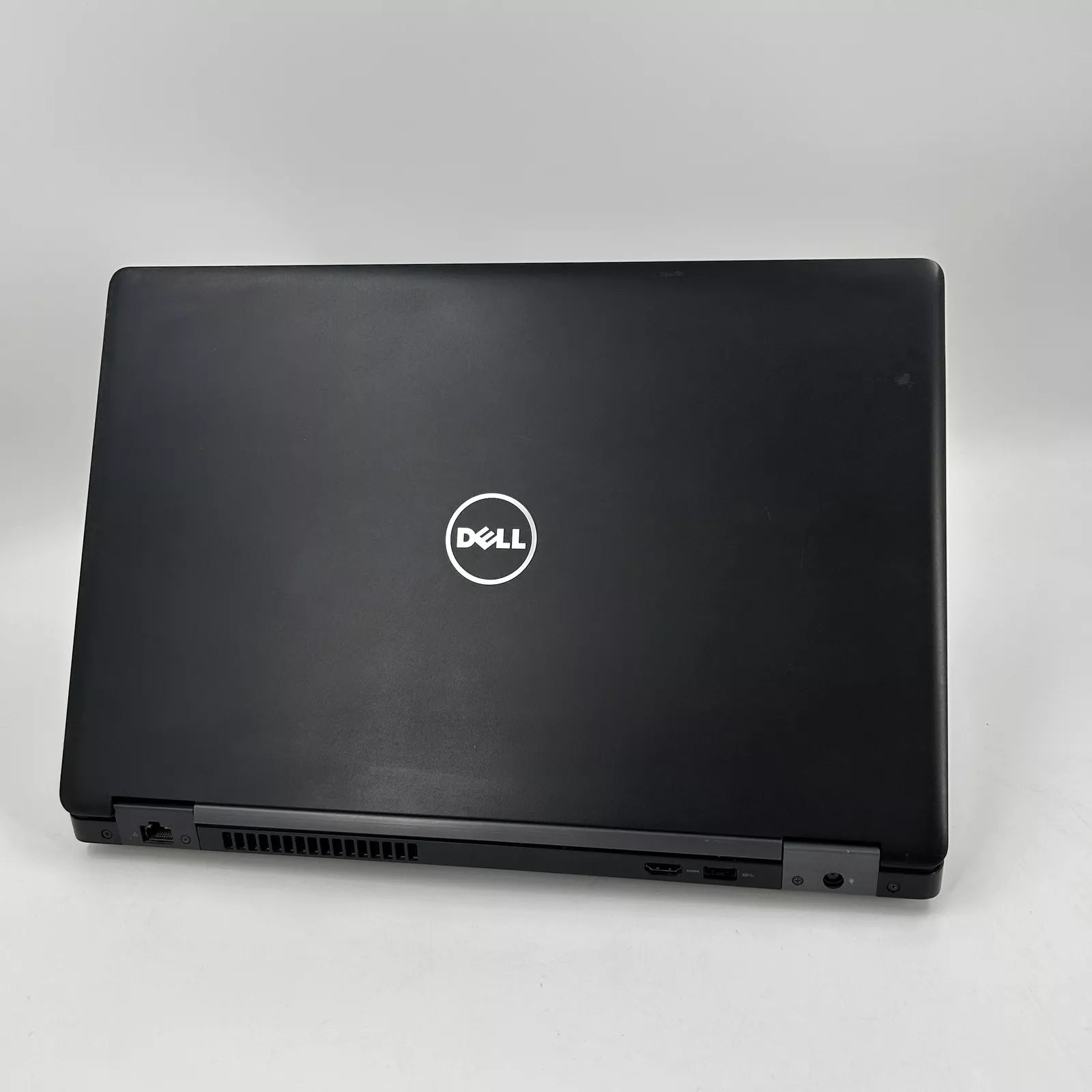 Dell Latitude 5580 15.6" Black FWXGA 2.9 GHz i7-7820HQ 16GB RAM 256GB SSD